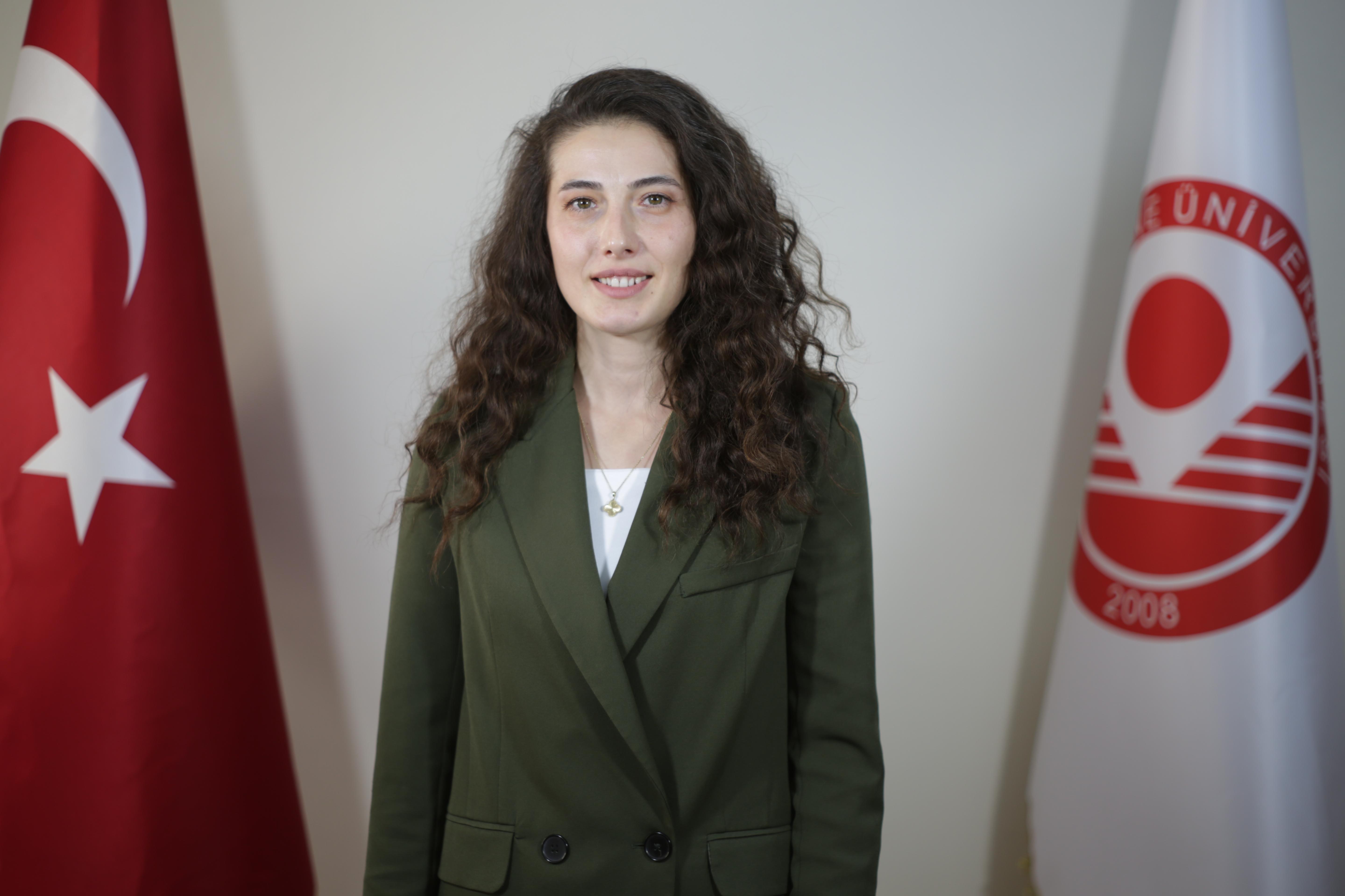 Yılmaz, Hülya